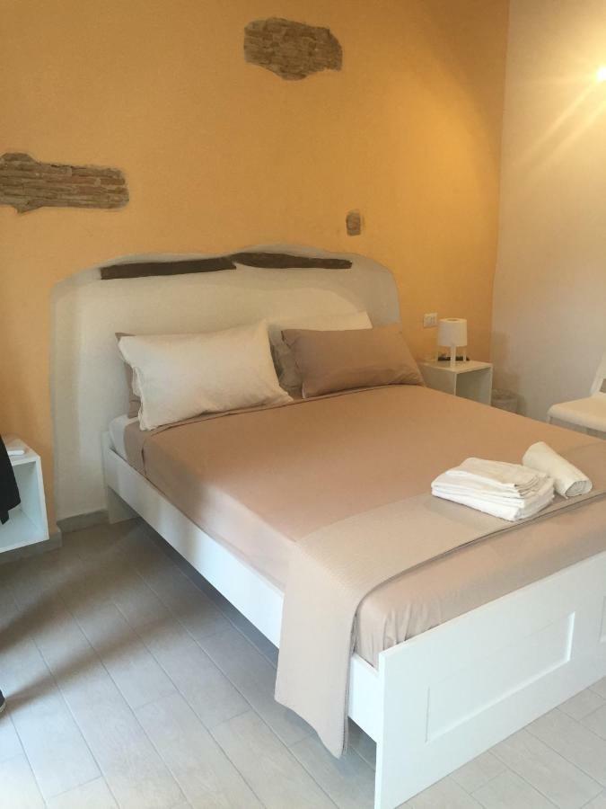 Al Corso Bed and Breakfast Cagliari Exteriör bild